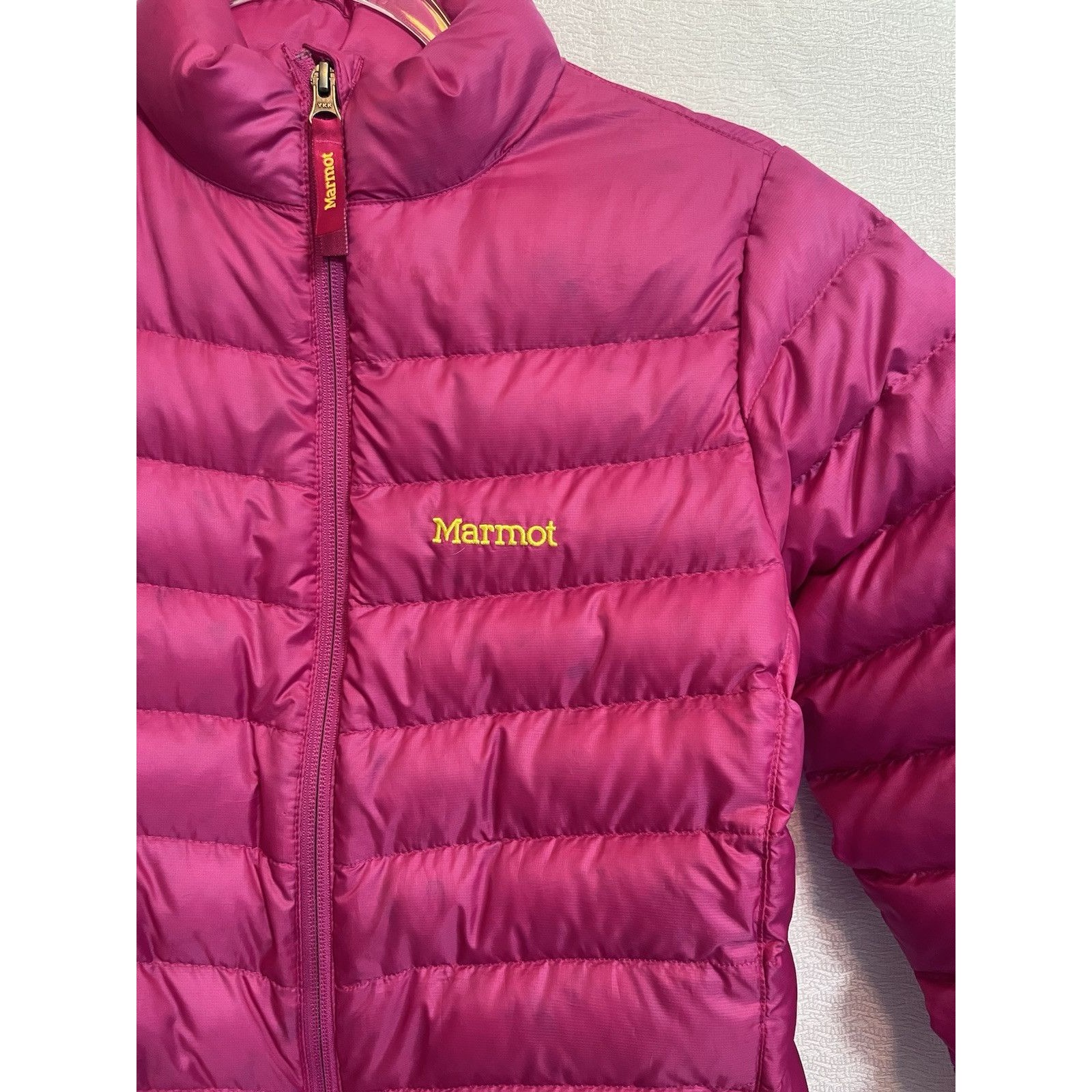 Marmot Youth Puffer Jacket 700 Fill Down Feather Coat Full Zip Girls L Hot Pink — image 3 of 8